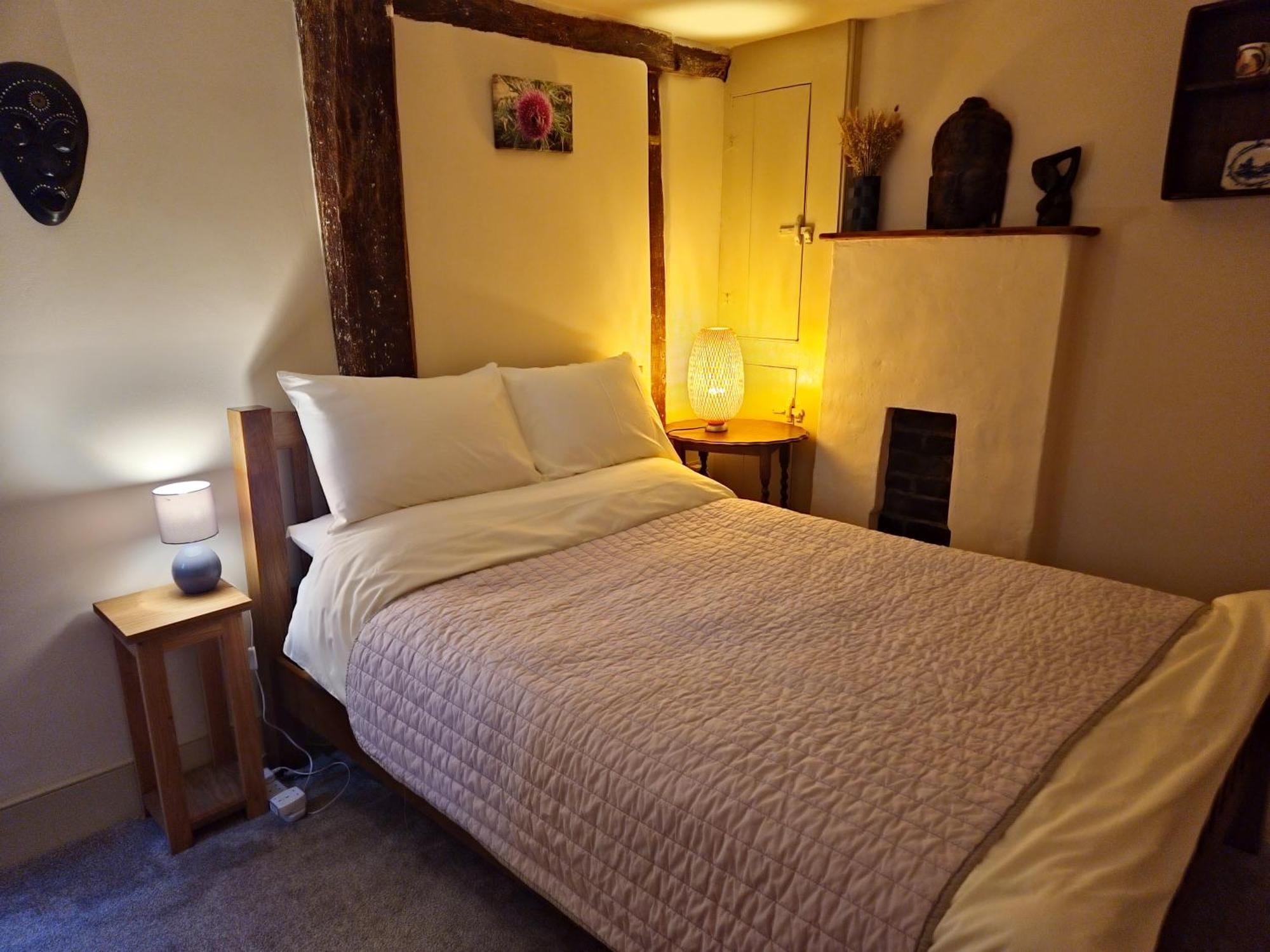 Central Gloucester Self-Catering Flat - A Hidden Gem ภายนอก รูปภาพ